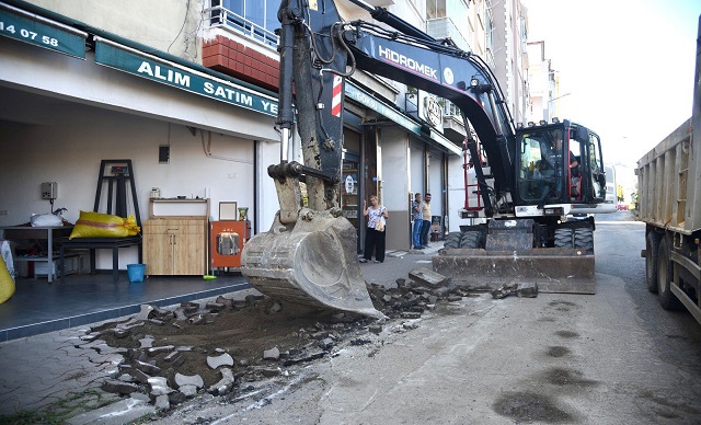 FATİH CADDESİ YENİLENİYOR!